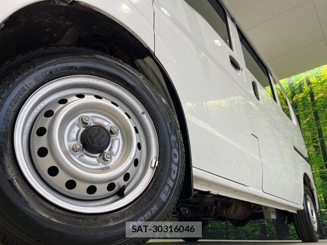 Suzuki EVERY 2021-03 8210488-11