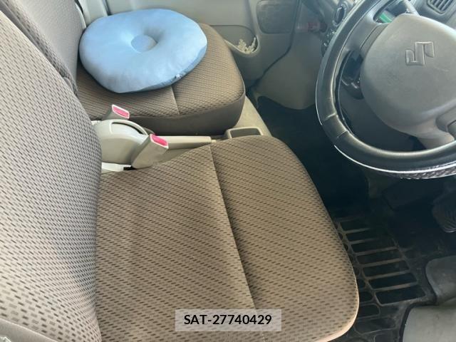 Suzuki EVERY 2016-06 8210491-6