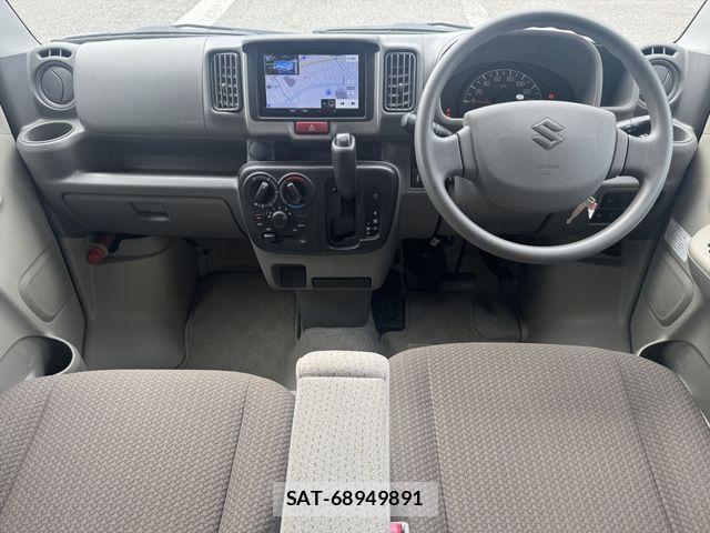 Suzuki EVERY 2018-09 8246860-10