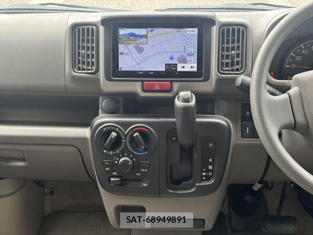 Suzuki EVERY 2018-09 8246860-14