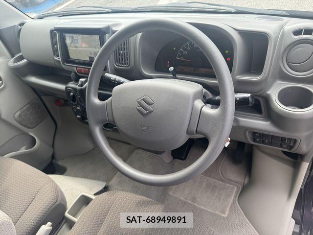 Suzuki EVERY 2018-09 8246860-23
