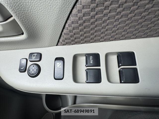 Suzuki EVERY 2018-09 8246860-26