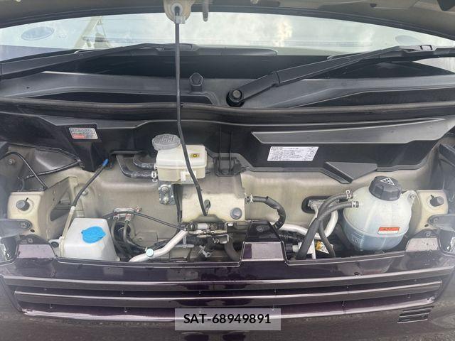 Suzuki EVERY 2018-09 8246860-8