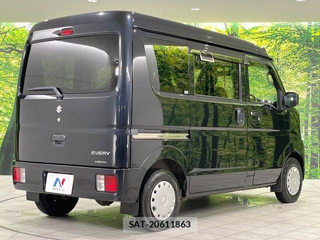 Suzuki EVERY 2018-08 8317440-16