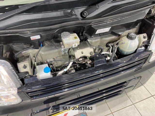 Suzuki EVERY 2018-08 8317440-17