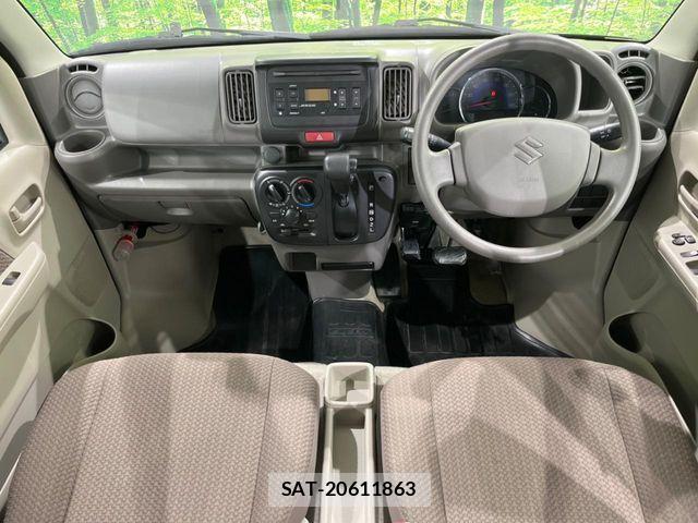 Suzuki EVERY 2018-08 8317440-1