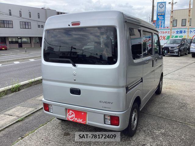 Suzuki EVERY 2021-11 8317441-2