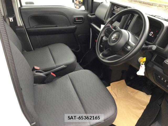 Suzuki EVERY 2026-05 8317437-12