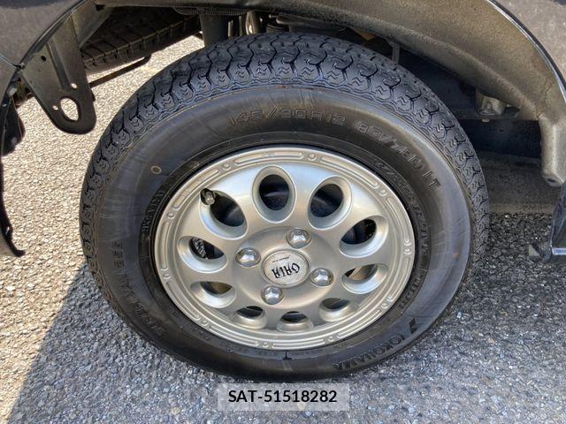 Suzuki EVERY 2017-04 8317444-11