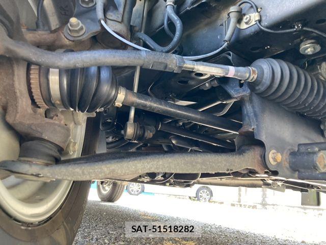 Suzuki EVERY 2017-04 8317444-28
