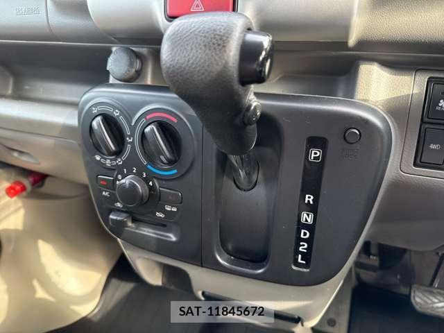 Suzuki EVERY 2019-11 8317442-23