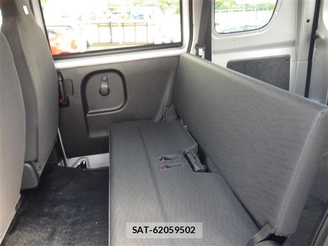 Suzuki EVERY 2026-07 8317438-3