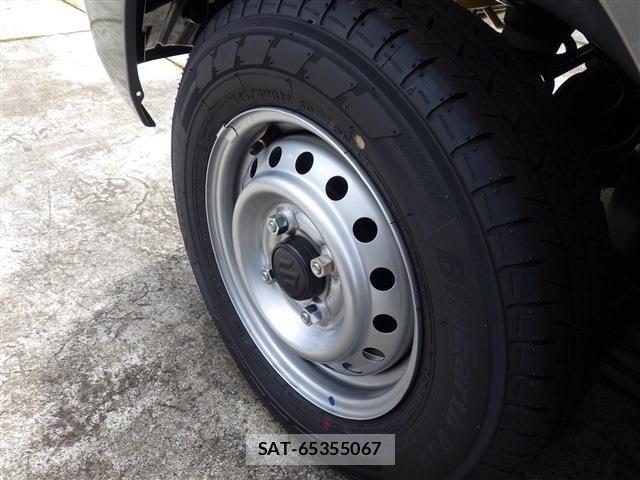 Suzuki EVERY 2026-07 8317439-11