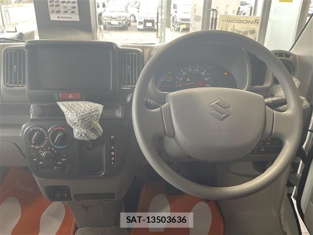 Suzuki EVERY 2026-01 8338070-13