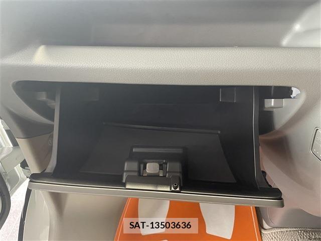 Suzuki EVERY 2026-01 8338070-25