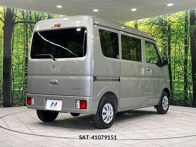 Suzuki EVERY 2025-07 8338069-16