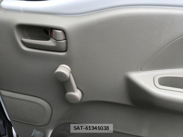 Suzuki EVERY 2026-02 8338072-8