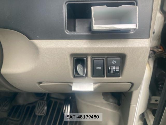 Suzuki EVERY 2013-10 8338074-12