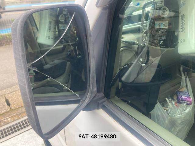 Suzuki EVERY 2013-10 8338074-4