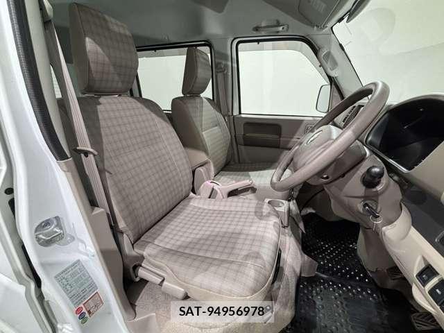 Suzuki EVERY 2014-10 8355699-10