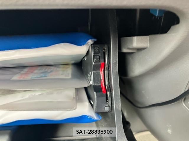 Suzuki EVERY 2020-03 8369094-20