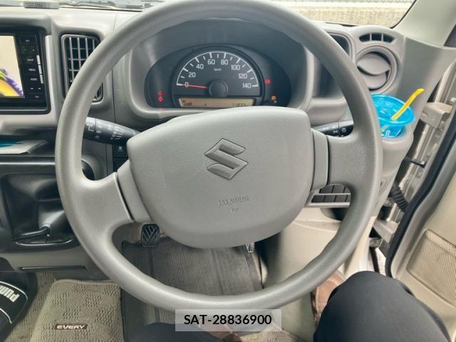 Suzuki EVERY 2020-03 8369094-24