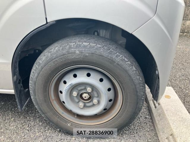 Suzuki EVERY 2020-03 8369094-5
