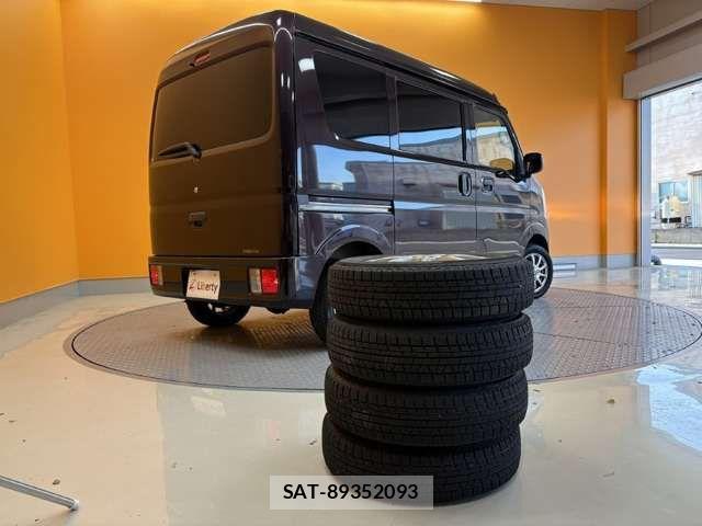 Suzuki EVERY 2019-02 8369092-18