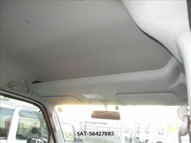 Suzuki EVERY 2016-04 8372255-16