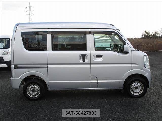 Suzuki EVERY 2016-04 8372255-3