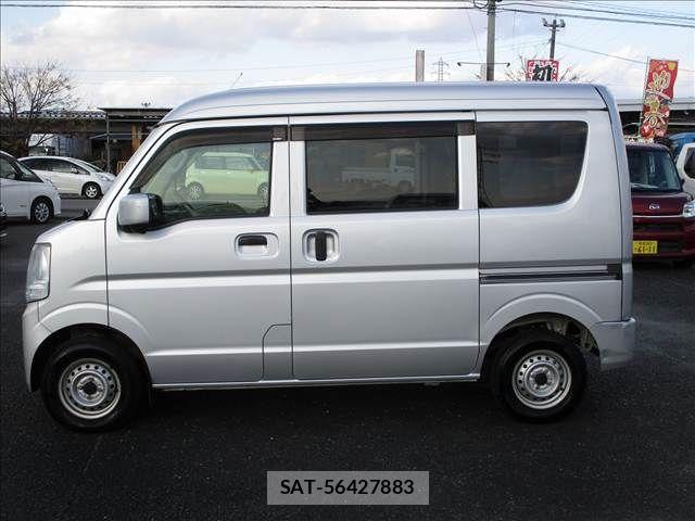 Suzuki EVERY 2016-04 8372255-7