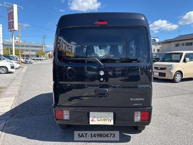 Suzuki EVERY 2025-10 8372254-14