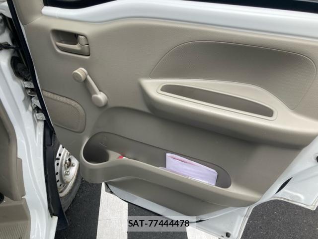 Suzuki EVERY 2019-06 8372258-15