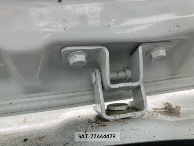 Suzuki EVERY 2019-06 8372258-23