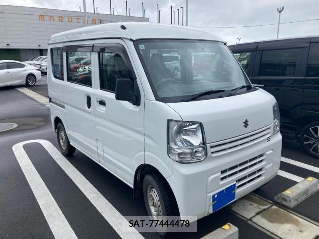 Suzuki EVERY 2019-06 8372258-3