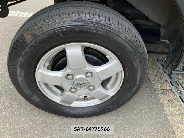 Suzuki EVERY 2013-07 8372256-11