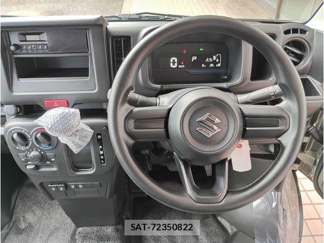 Suzuki EVERY 2026-07 8372253-1