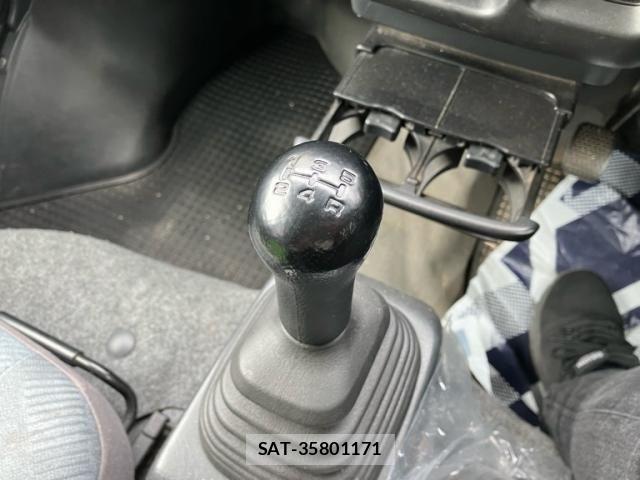 Suzuki EVERY 2004-09 8438946-16