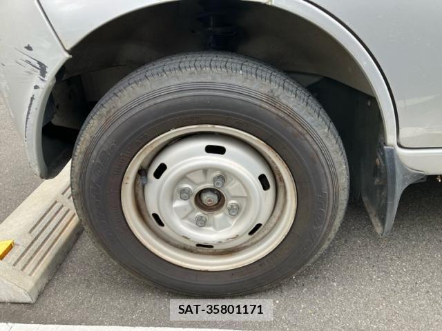 Suzuki EVERY 2004-09 8438946-8