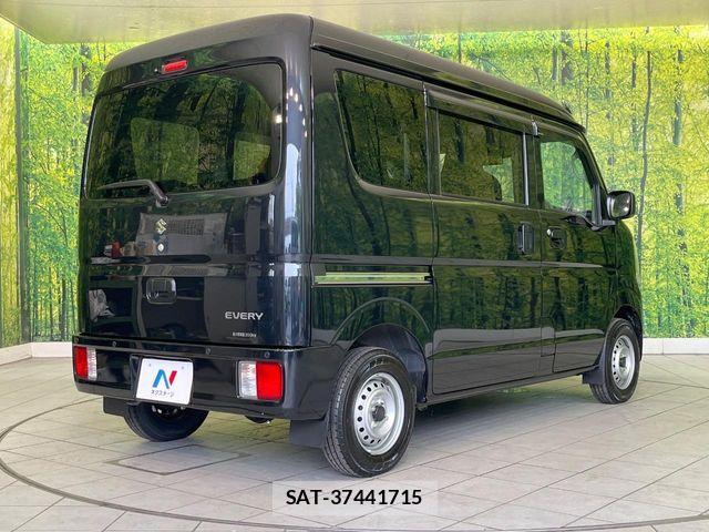 Suzuki EVERY 2026-04 8458552-16