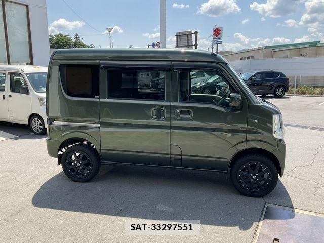 Suzuki EVERY 2021-03 8486135-3