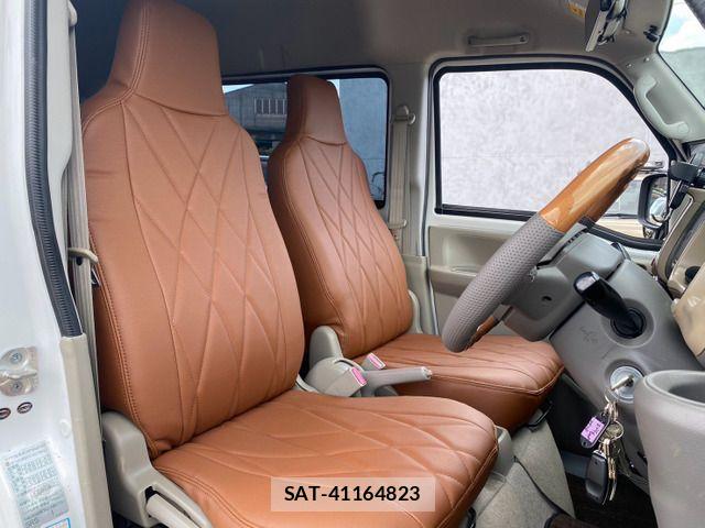 Suzuki EVERY 2017-10 8527608-10