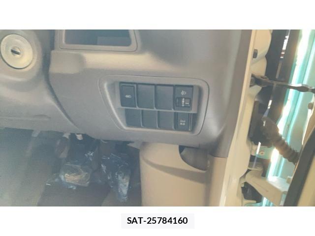 Suzuki EVERY 2017-06 8527609-8