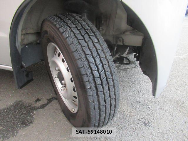 Suzuki EVERY 2020-02 8527614-14