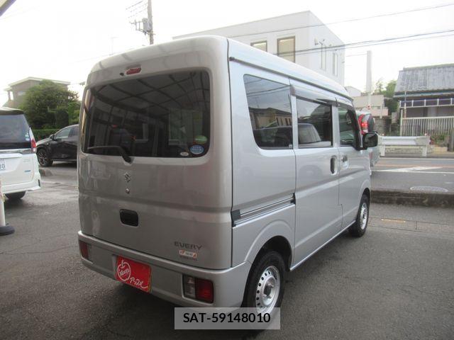 Suzuki EVERY 2020-02 8527614-2