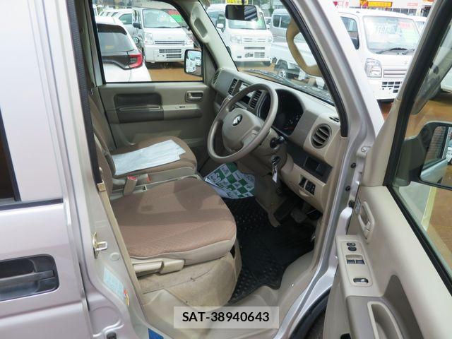 Suzuki EVERY 2013-03 8527616-9