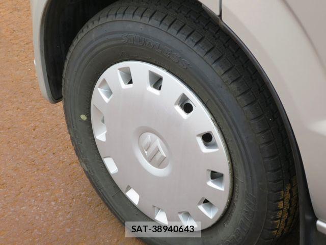 Suzuki EVERY 2013-03 8527616-18