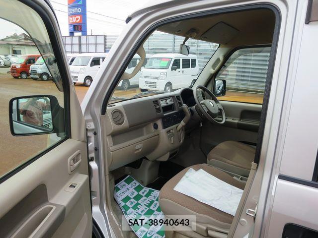Suzuki EVERY 2013-03 8527616-5