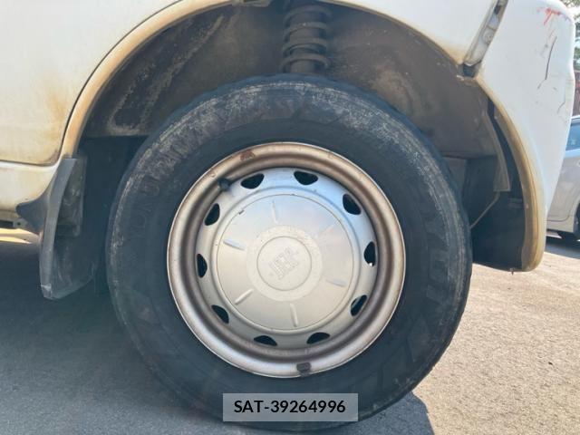 Suzuki EVERY 2004-08 8563703-6