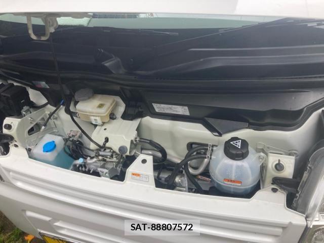Suzuki EVERY 2022-02 8629174-12